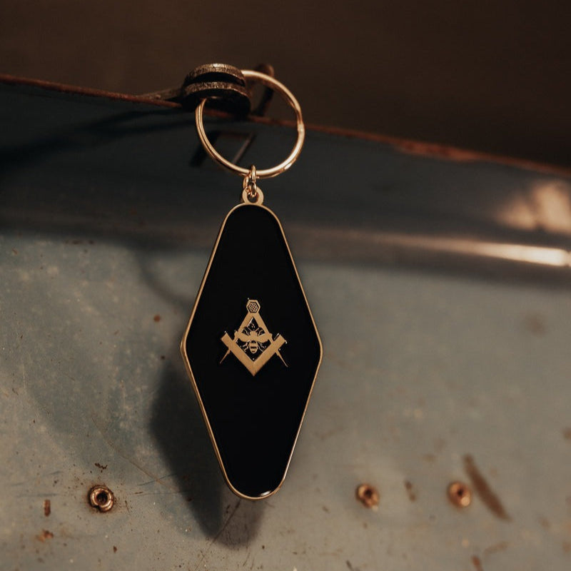 Master Mason Blue Lodge Keychain - Gold Square & Compass & Bee - Bricks Masons