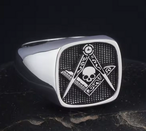 Master Mason Blue Lodge Ring - Signet Skull Square & Compass 925 Sterling Silver - Bricks Masons