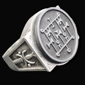 Demon Ring 52 DUKE ALLOCES 72 Demons Lesser Key of Solomon Goetia In Silver 2.2 cm x 1.8 cm 18 Gr Art 1830 - Bricks Masons