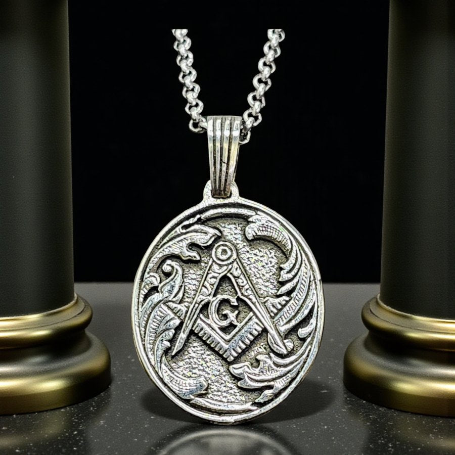 Masonic Master Degree Pendant in Silver Freemasonry Art 301 - Bricks Masons