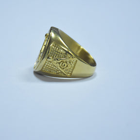 Past Master Blue Lodge Ring - Golden In Stainless Steel - Bricks Masons