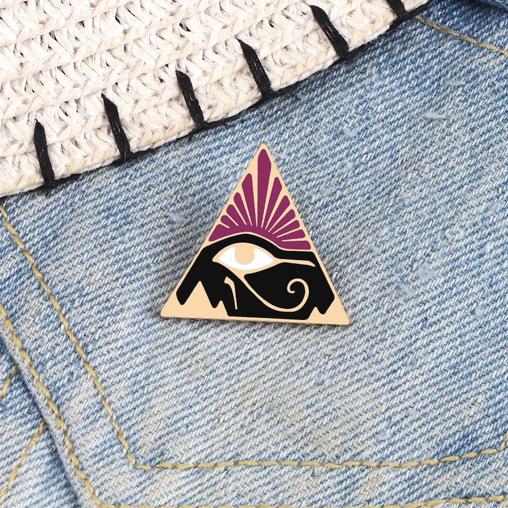 Ancient Egypt Brooch - Eye Of Horus Enamel Triangle Badge Pin - Bricks Masons