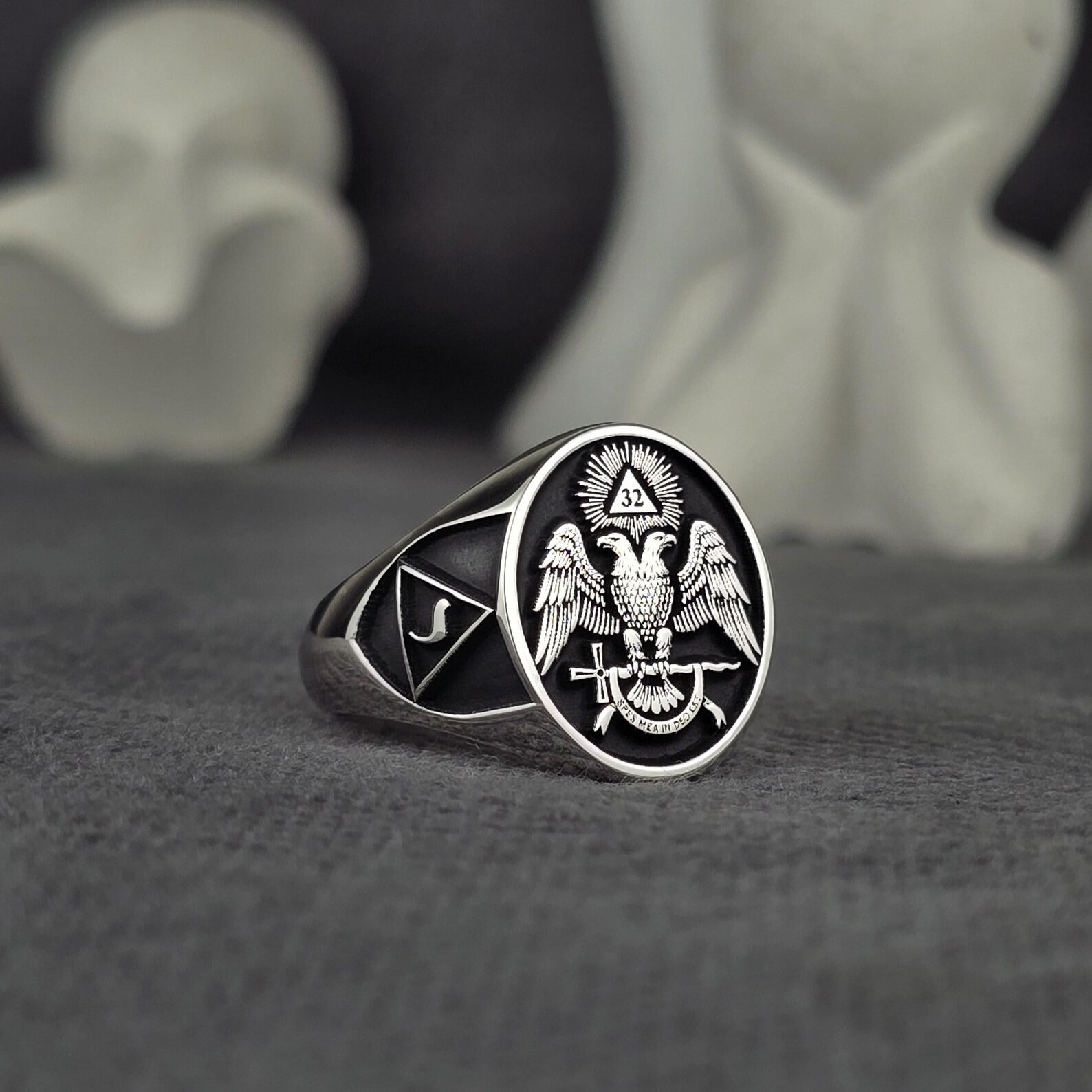 32nd Degree Scottish Rite Ring - - Bricks Masons