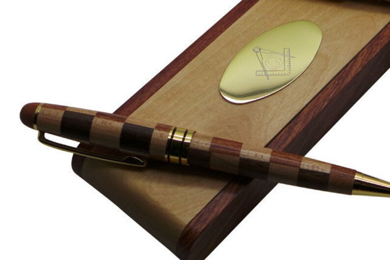 Master Mason Blue Lodge Pen - Wood Double Pen Set Desk - Bricks Masons
