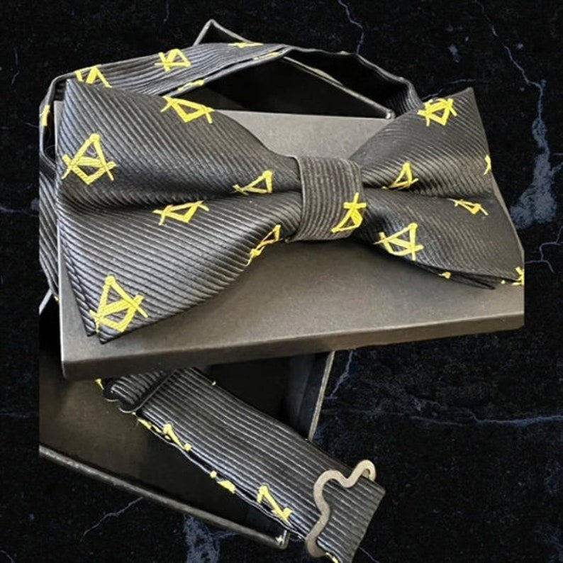 Master Mason Blue Lodge Pocket Watch - 4 Products Gift Set - Bricks Masons