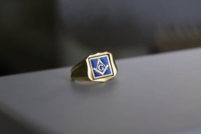 Master Mason Blue Lodge Ring - Solid Gold & Blue Enamel Swivel - Bricks Masons