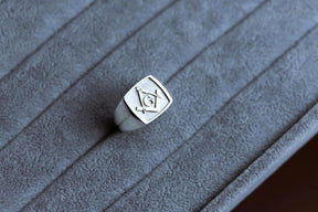 Master Mason Blue Lodge Ring - Sterling Silver Square & Compass G