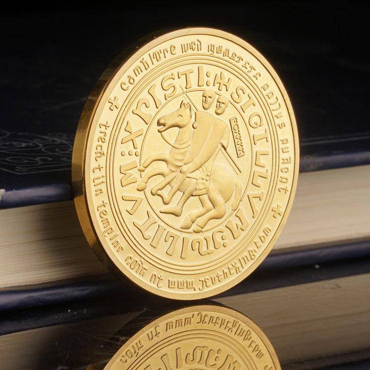 Knights Templar Commandery Coin - Wide Cross Shield Light Blue - Bricks Masons