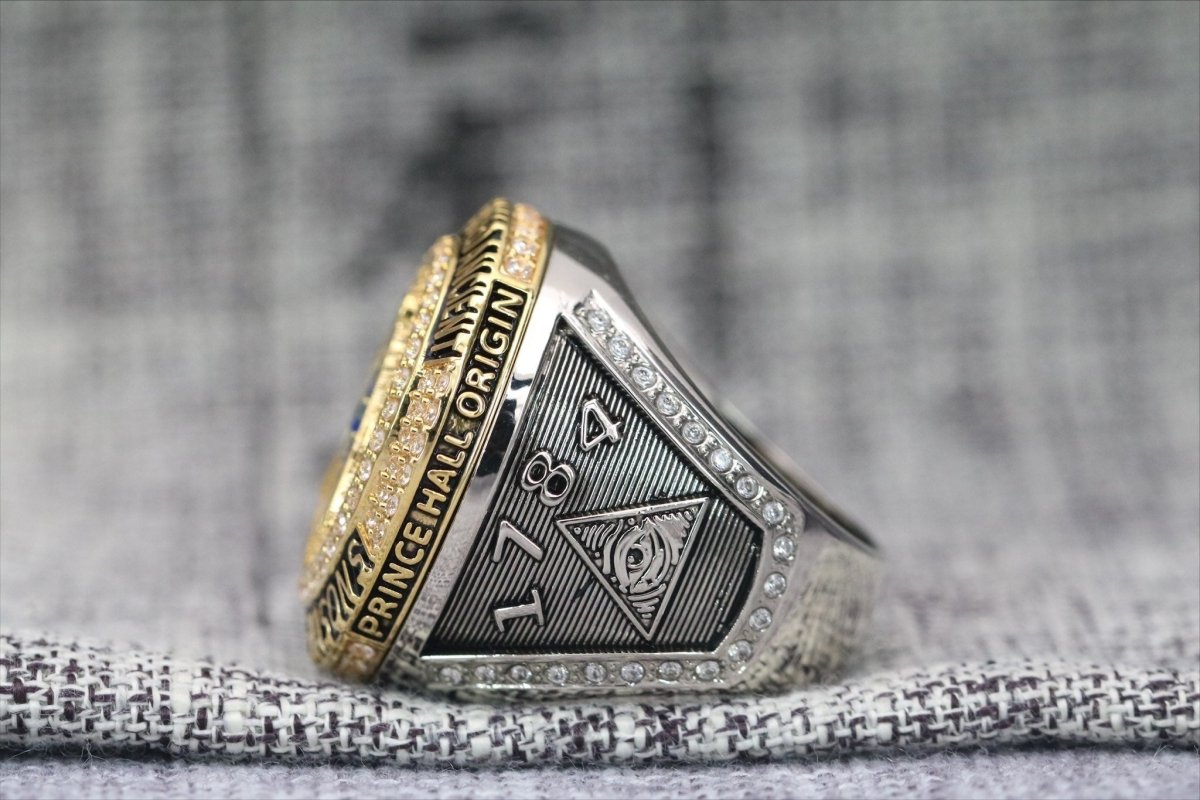 Master Mason Blue Lodge Ring - Sterling Silver 18k Yellow Gold Plated Face - Bricks Masons