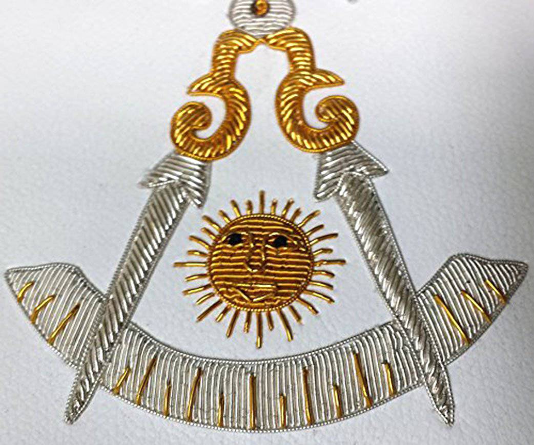 Past Master Blue Lodge Apron - Gold & Silver Bullion Hand Embroidery - Bricks Masons