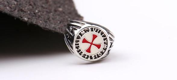 Red Enamel Cross Knights Templar Ring - Bricks Masons